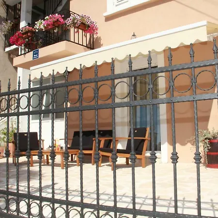 Apartment Bruno Sibenik Exterior photo